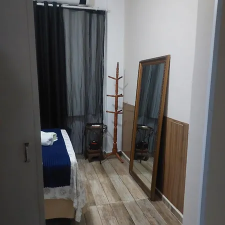 Proximo a Ipanema e Arpoador,confortavel e util!-3